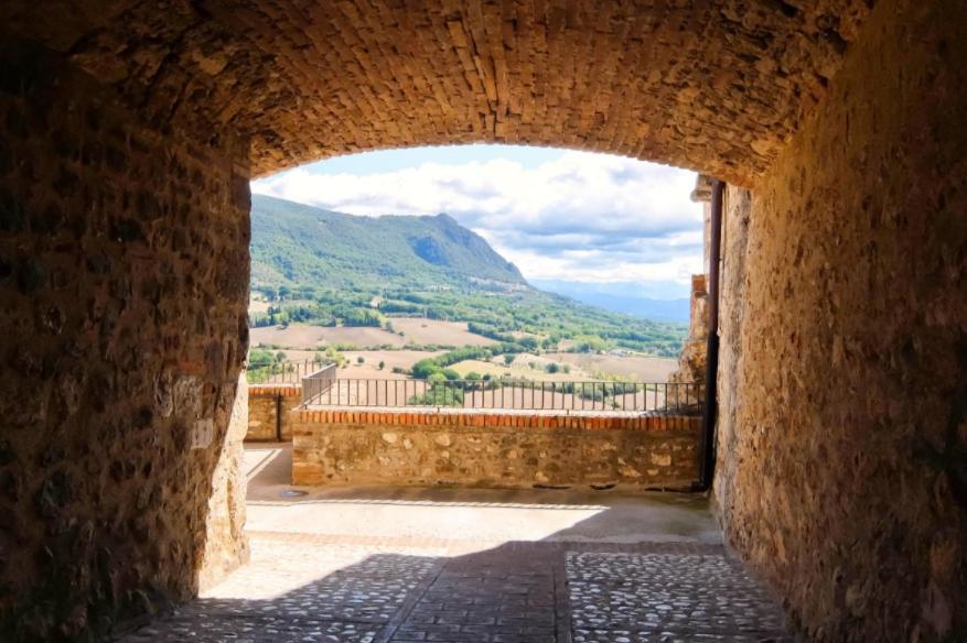 La Terrazza In Collina Apartment San Gemini Bagian luar foto